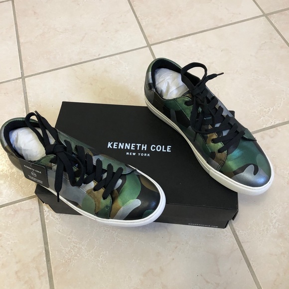SOLD XXX. Kenneth Cole shoes - Picture 4 of 5